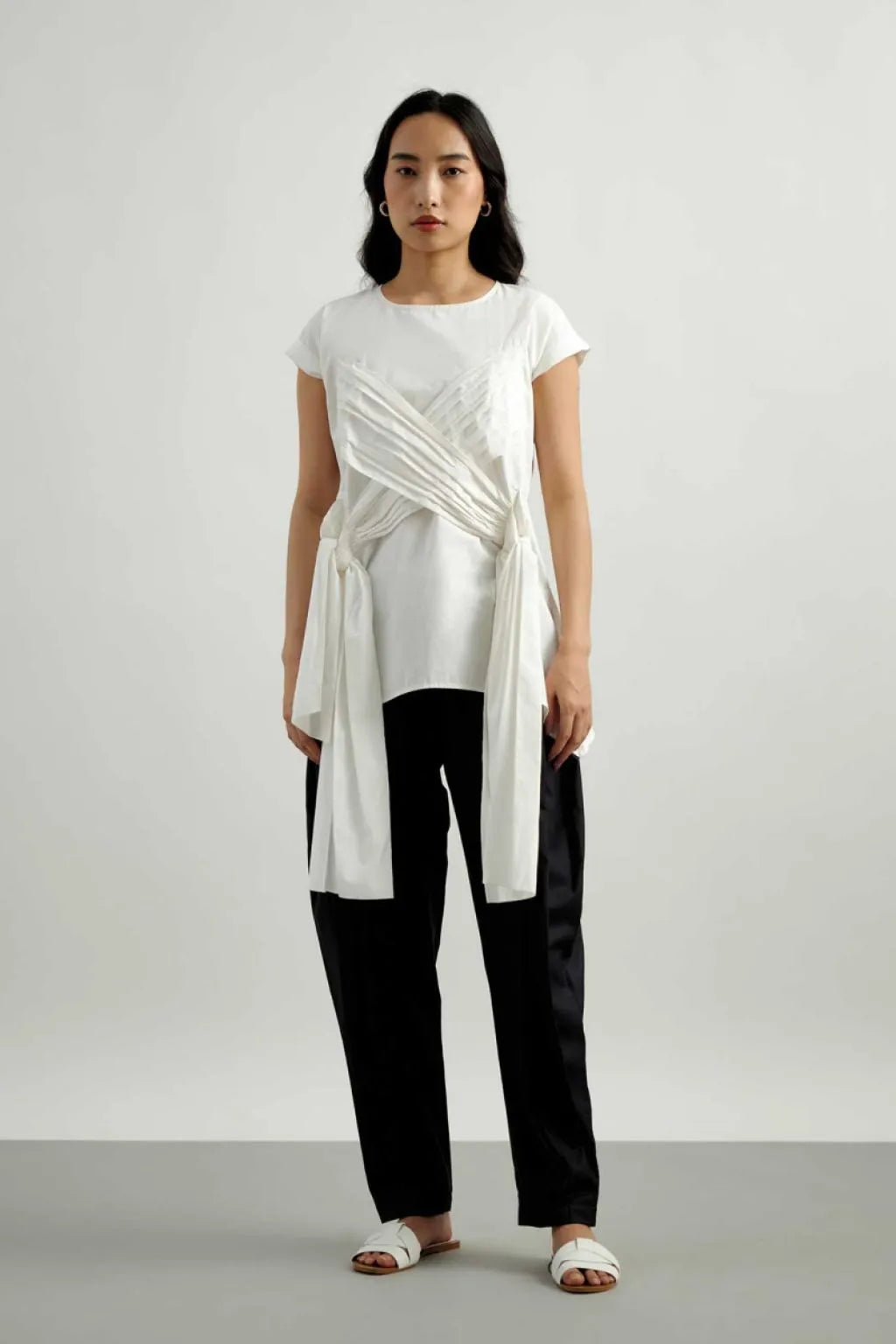 Black Two Pleats Pant